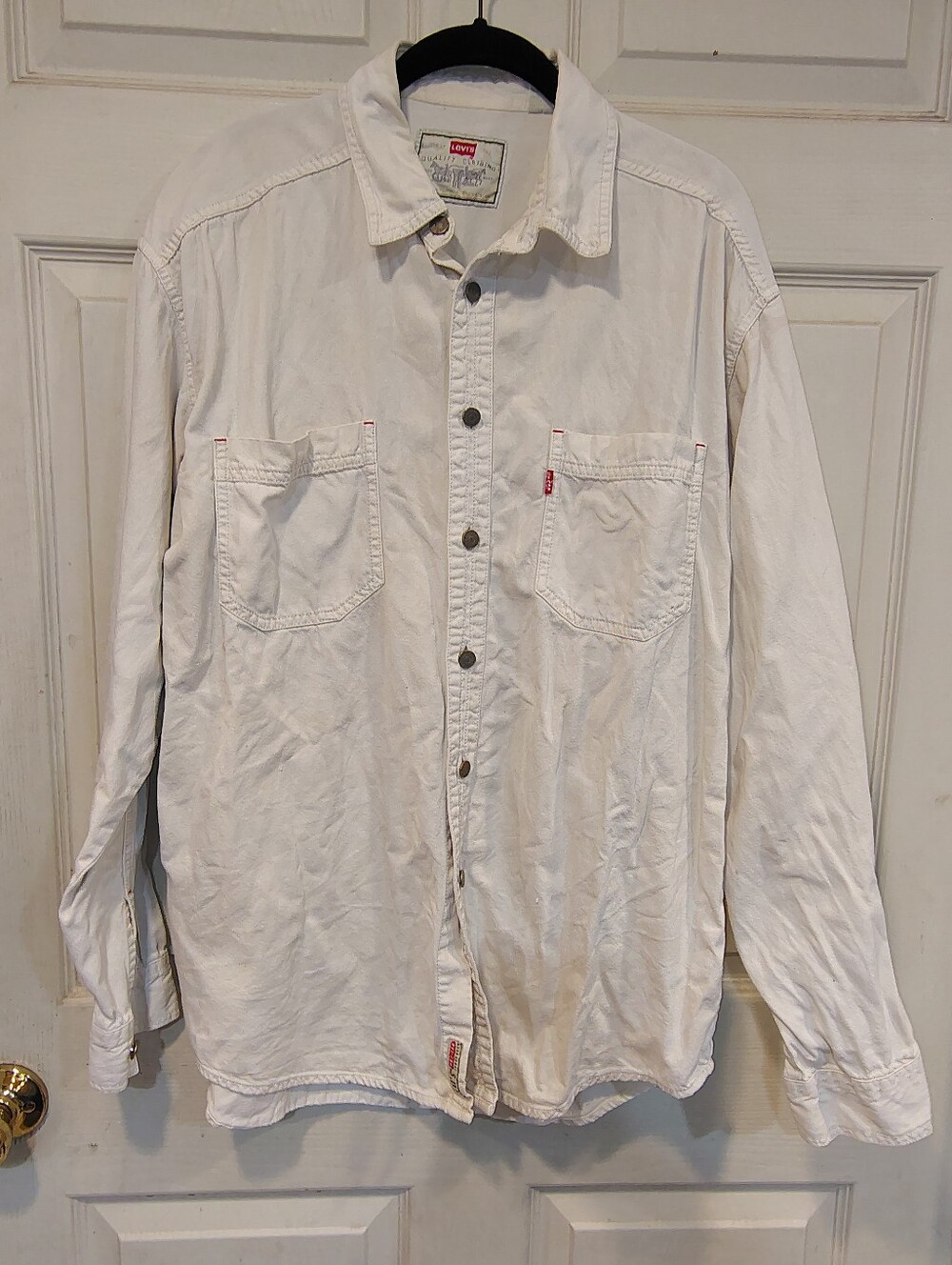 Vintage Levi's Men's Size L White Long Sleeve Button Up Shirt